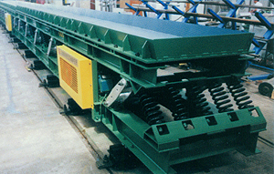 長距離振動輸送機(jī)廠家展示