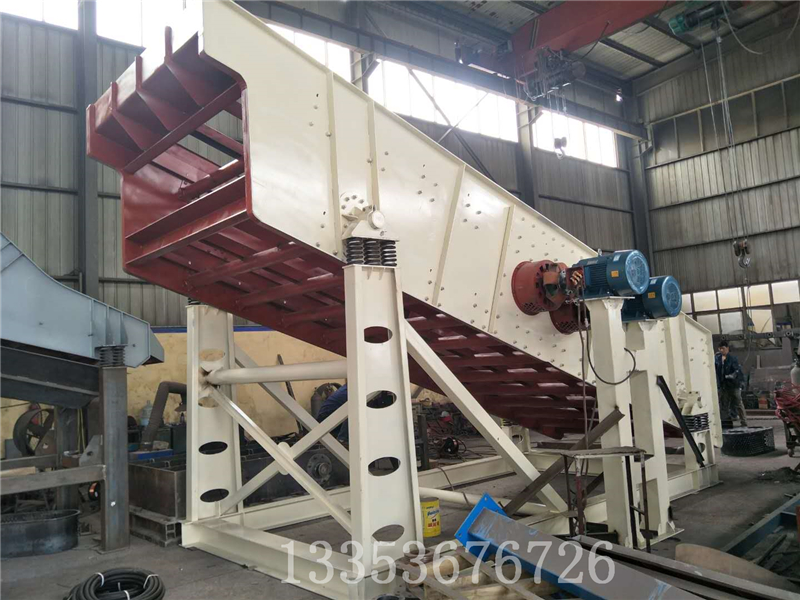 3070振動(dòng)篩煤機(jī)2 3070振動(dòng)篩煤機(jī)2